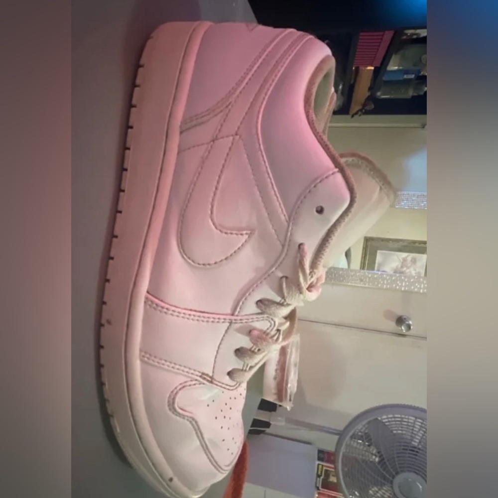 Nike Jordan 1 low